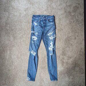 American Eagle Distressed jeans size 4 regular